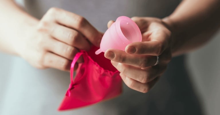 cốc nguyệt san dùng được bao lâu