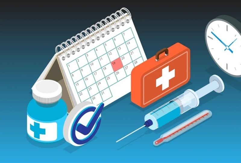 đang có kinh tiêm vaccine được không