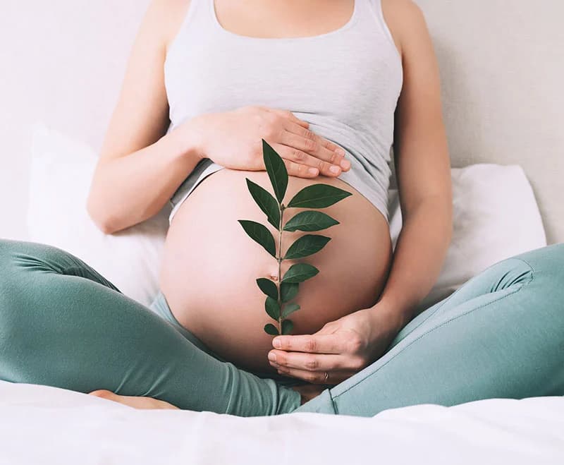 đau bụng dưới và đau lưng nhưng không có kinh