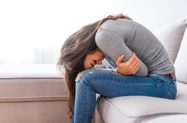đau bụng trước kỳ kinh