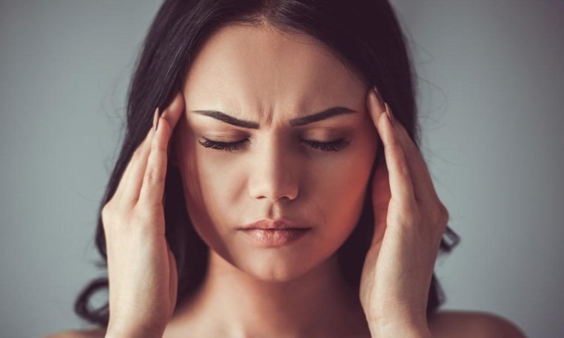 đến tháng bị đau đầu