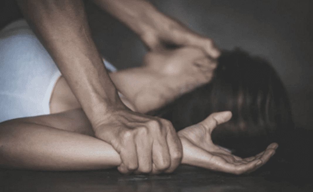 hình phạt của tội hiếp dâm