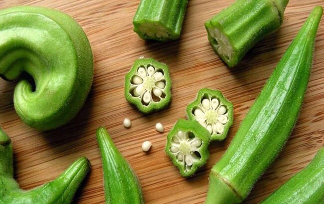 khí hư có màu trắng đục