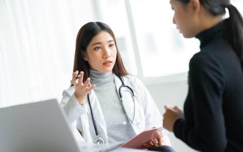 kinh nguyệt ra nhiều cục máu đông