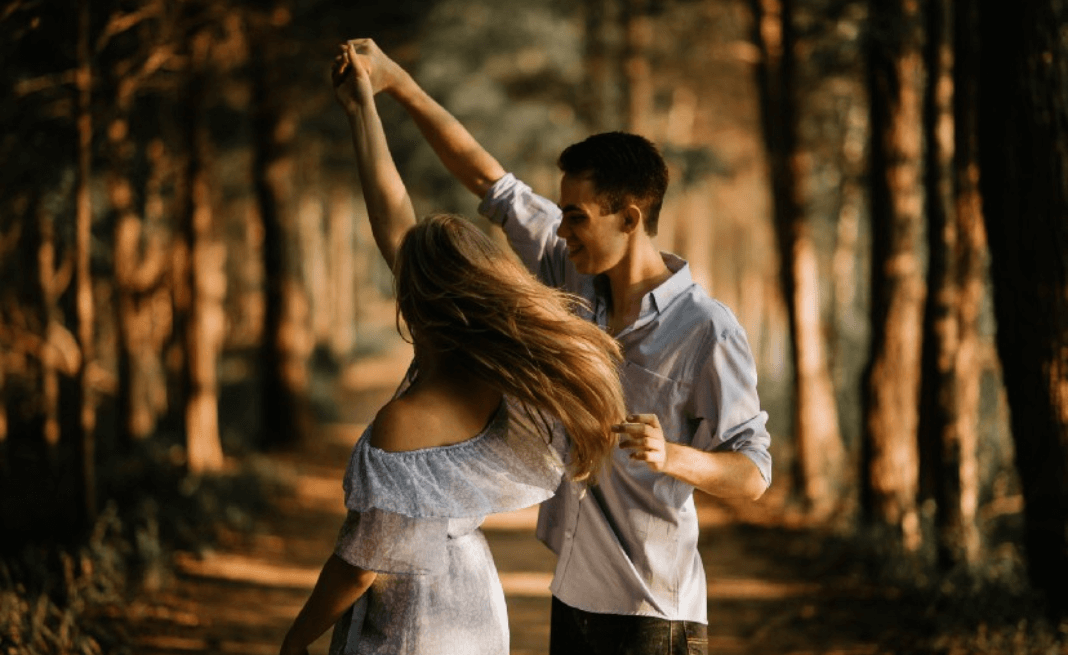 mối tình đầu là gì