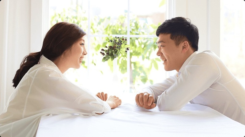 Hạn chế overlove bằng việc luôn lắng nghe và chia sẻ trong tình yêu