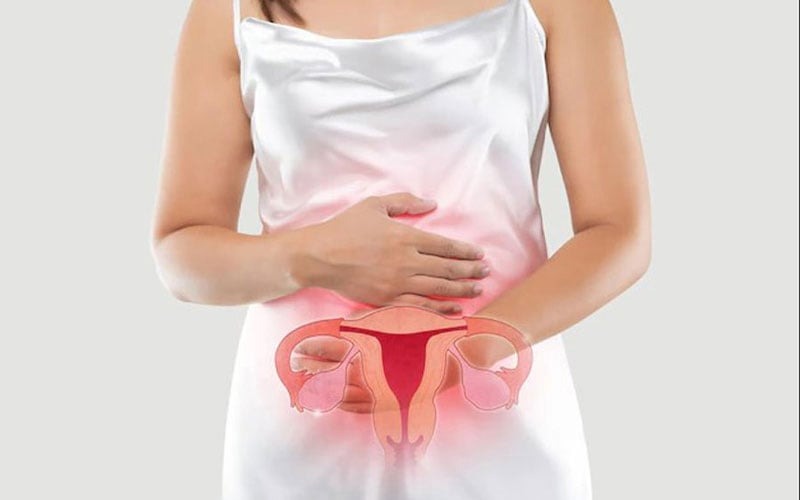 ra máu nhưng không phải kinh nguyệt