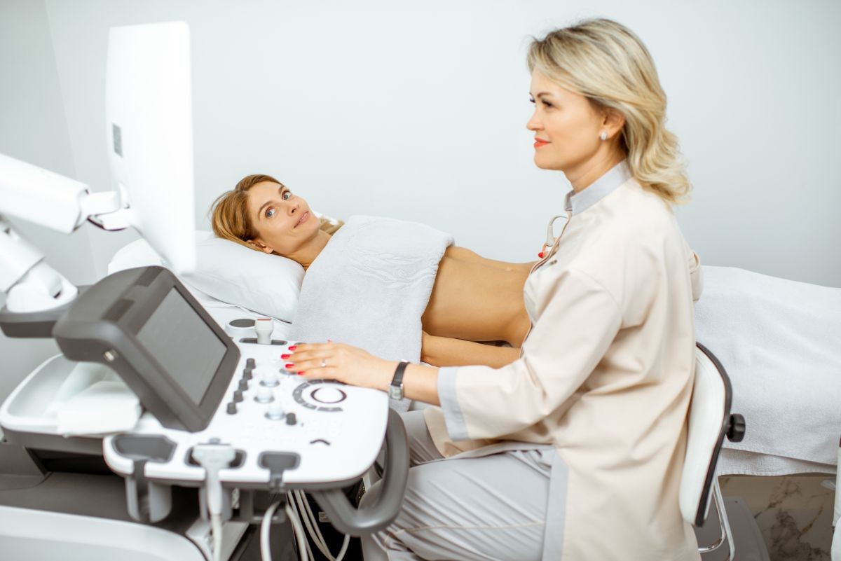 sau sinh có kinh nguyệt rồi lại mất