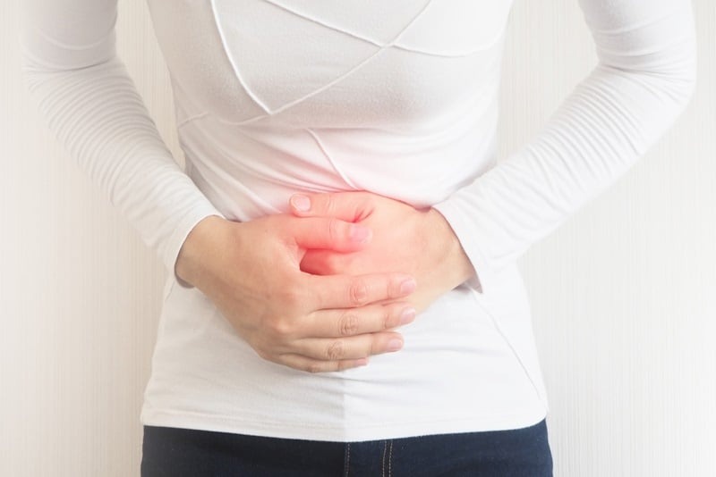 tới tháng uống cà phê được không