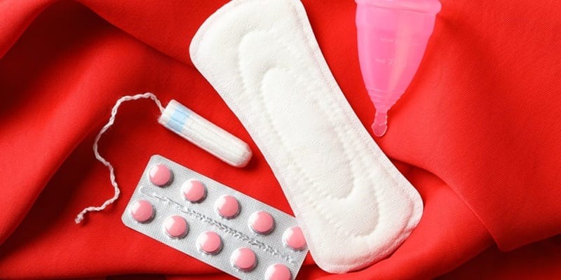 uống thuốc kháng sinh có ảnh hưởng đến kinh nguyệt
