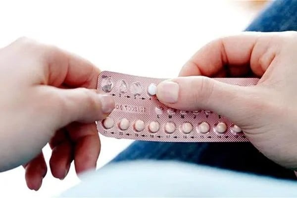 uống sắt có làm chậm kinh