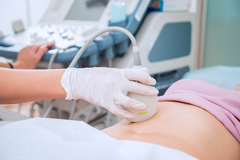 uống thuôc điều hòa kinh nguyệt khi có thai