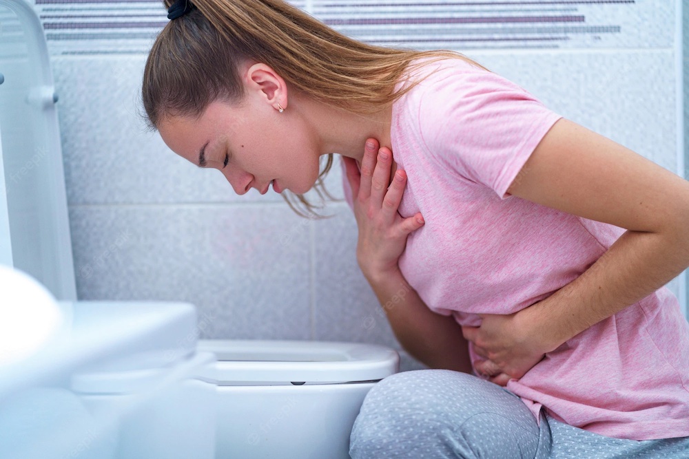 uống thuốc tránh thai khẩn cấp vẫn có thai