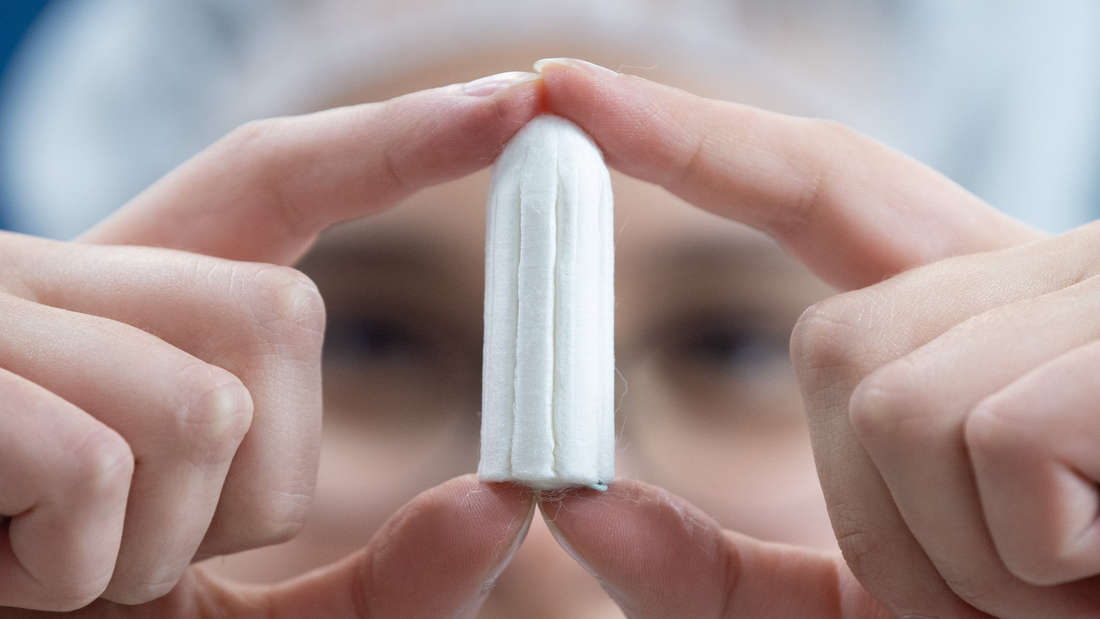 Một số tác hại của tampon có thể gây đau