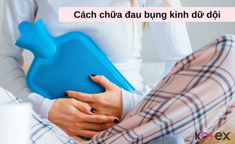 Chườm ấm bụng là cách giảm đau bụng kinh ngay lập tức hiệu quả Chườm ấm bụng là cách giảm đau bụng kinh ngay lập tức hiệu quả 