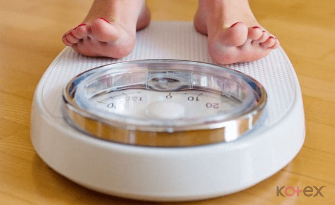 Thay đổi cân nặng đột ngột có thể làm rối loạn kinh nguyệt