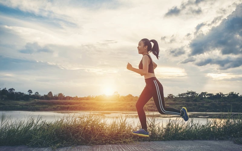 Không bị đau bụng thì có nên chạy bộ khi có kinh nguyệt không?