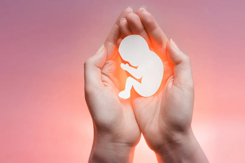Sảy thai chính là một trong những tác hại của thuốc điều hòa kinh nguyệt