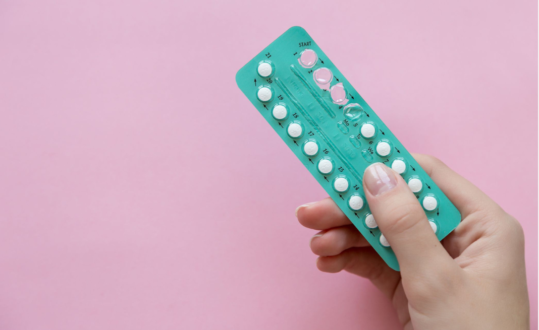 Thuốc tránh thai kết hợp chứa 2 loại hormone